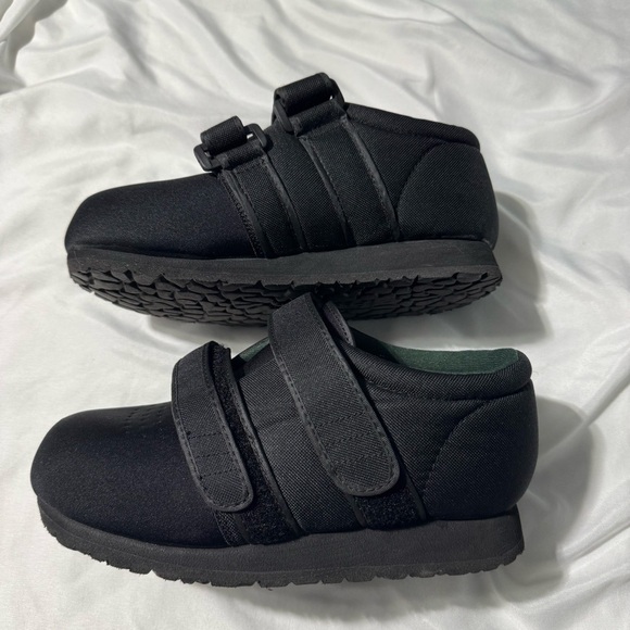 Pedors Classic Max Stretch Shoes – US 12 XX-Wide (4E) Orthopaedic Diabetic Care - Picture 2 of 15